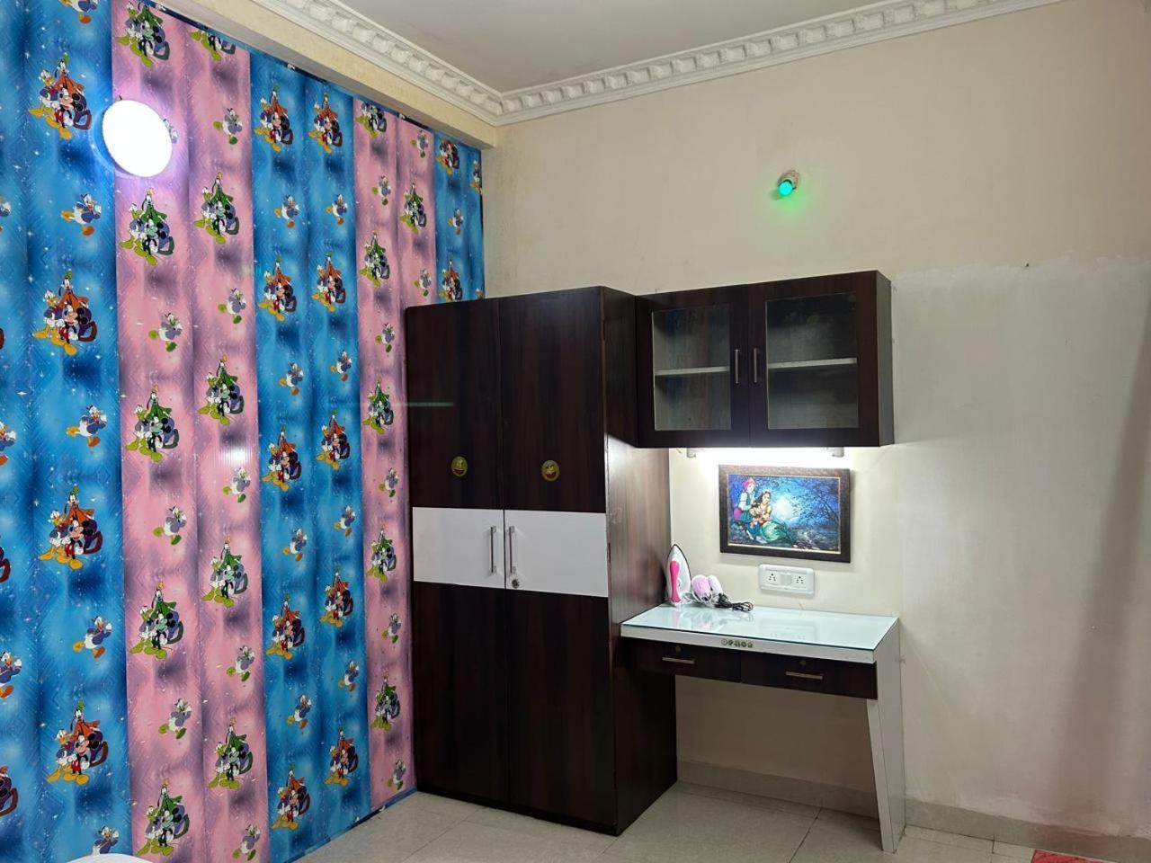 Guest house Indore Home Stay