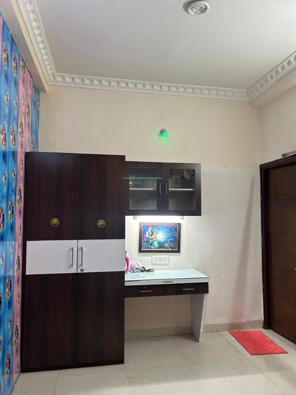 Indore Home Stay Guest house *